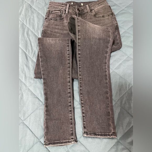 LEVI’S Gray Mid Rise Slim Jean - Picture 4 of 4